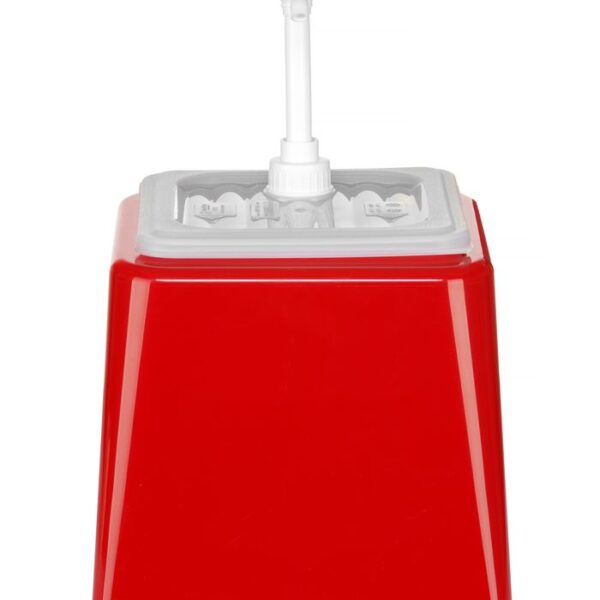 Sauce dispenser with pump