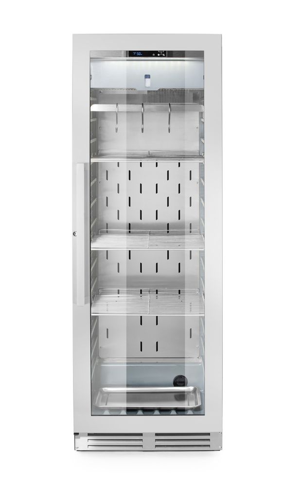 Dry aging cabinet
