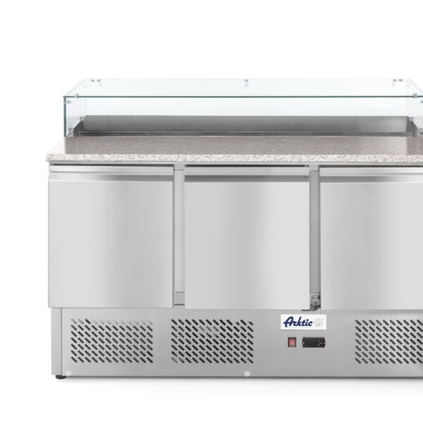 Three door pizza counter 380L