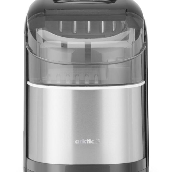 Ice cube maker
