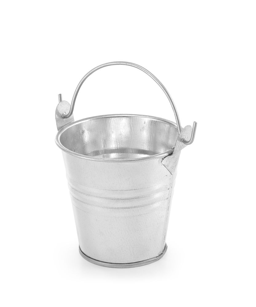 Buckets with handle
