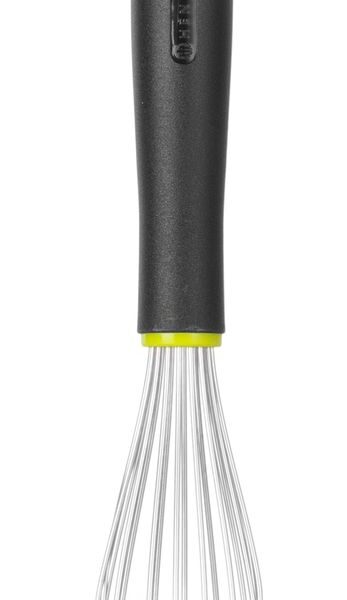 French whisk with 8 stiff wires