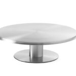Rotating cake stand