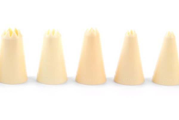 Icing tips - serrated