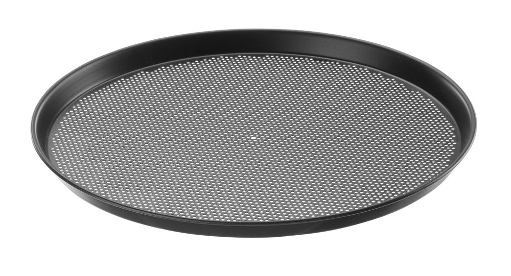 Perforated pizza pan