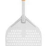 Pizza peel with short handle