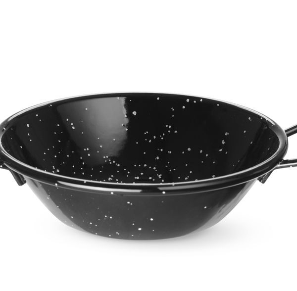 Enamelled paella bowls
