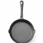 Cast iron skillet