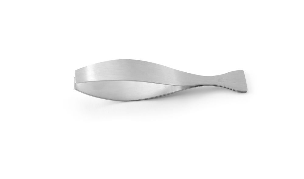 Fish bone tweezer flat head