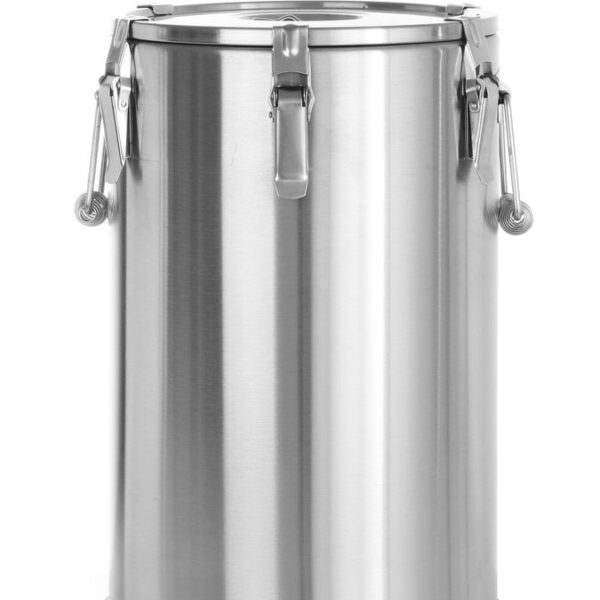 Insulated portable container