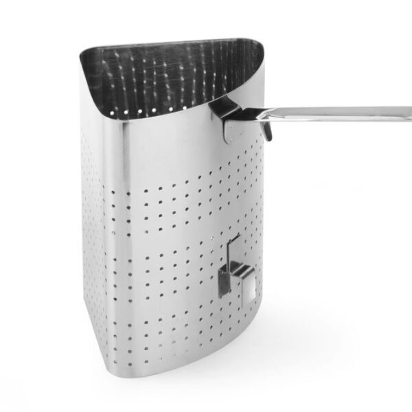 Pasta cooker basket