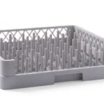 Dishwasher basket for trays
