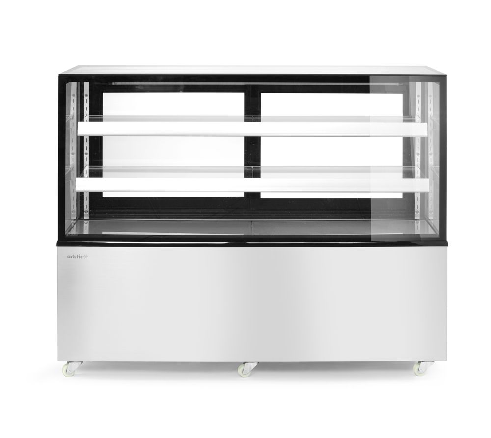 Refrigerated display cabinets with 2 shelves